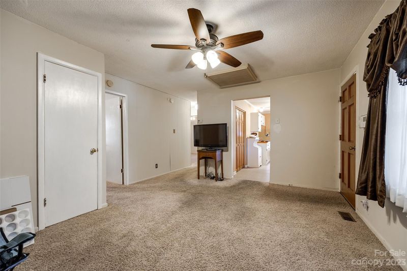325 Cummings St, Rock Hill, SC 29730