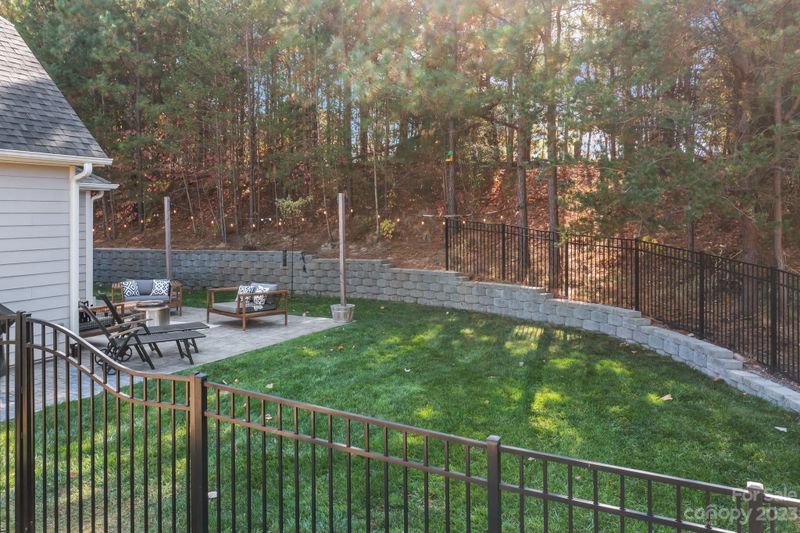 3950 Rivendell Rd, Denver, NC 28037
