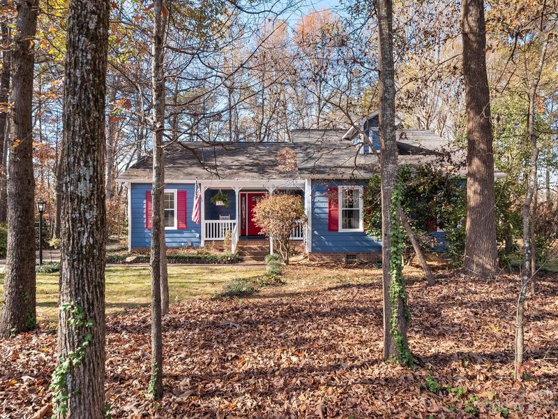 8211 Plott Rd, Charlotte, NC 28215