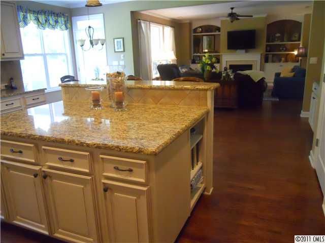 3604 Delamere Dr, Matthews, NC 28104