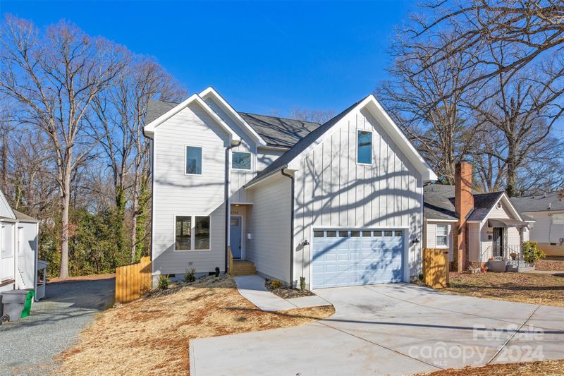 3704 Tuckaseegee Rd, Charlotte, NC 28208