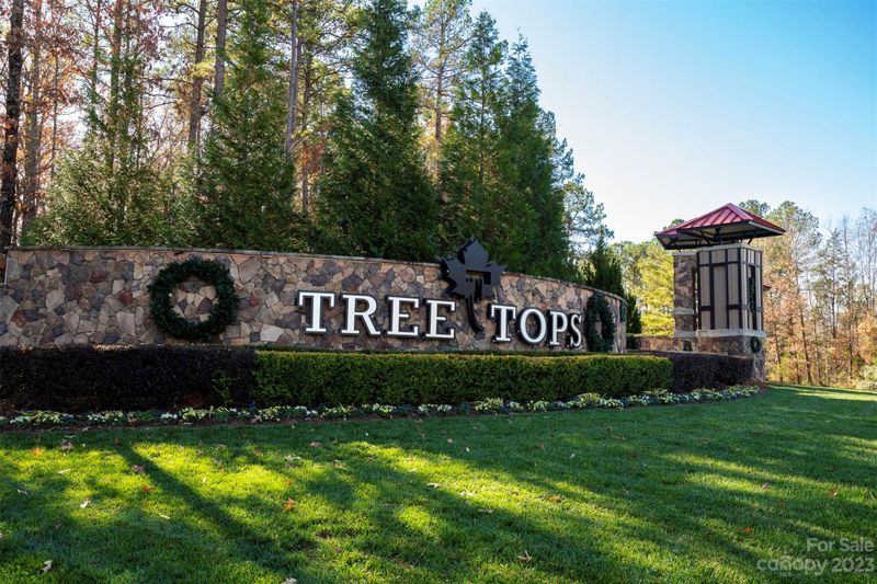 8202 Asher Chase Trl, Lancaster, SC 29720