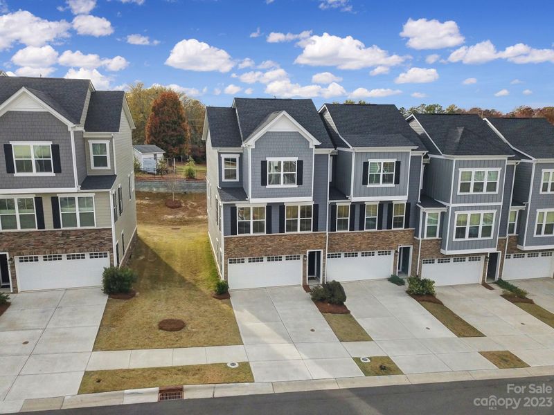 622 Crudent Rd, Tega Cay, SC 29708