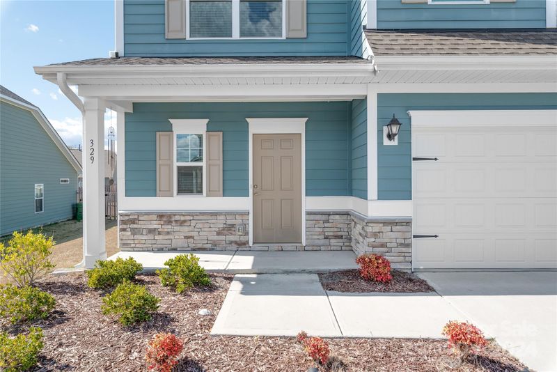 329 Ox Bow Cir, Mount Holly, NC 28120