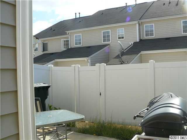 2144 Sail Pointe Cir #72, Denver, NC 28037