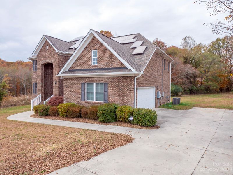 593 Carollbrook Dr, Rock Hill, SC 29730