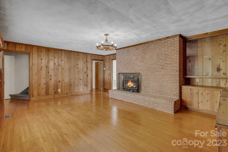 219 Walnut Ave, Mount Holly, NC 28120