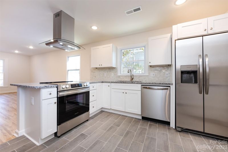 3506 Donovan Pl, Charlotte, NC 28215