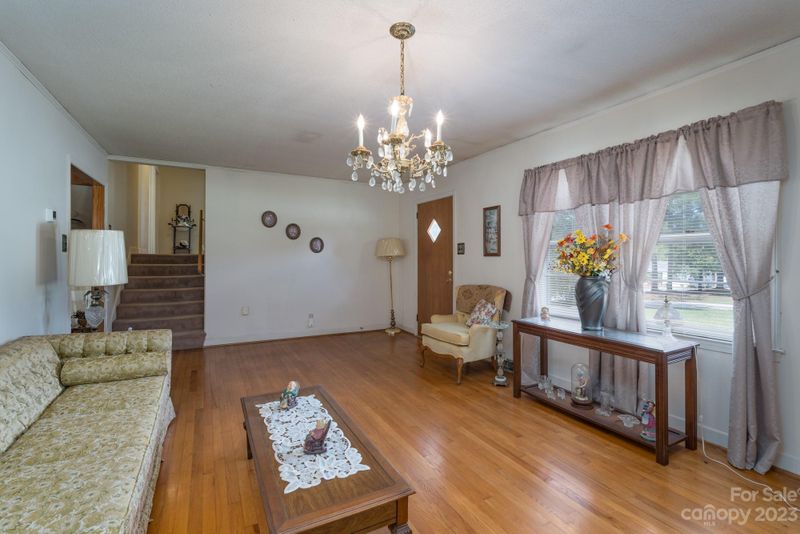 544 Christopher Ln, Chester, SC 29706