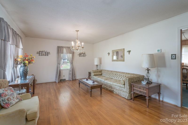 544 Christopher Ln, Chester, SC 29706