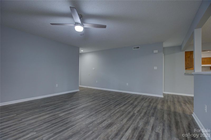 7106 Winery Ln, Charlotte, NC 28227