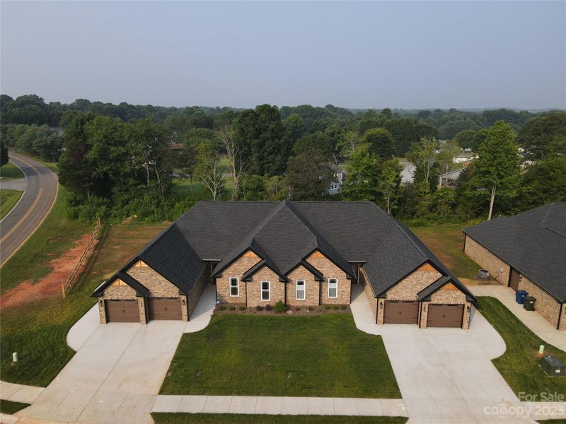 3336 48th Ave NE #8A, Hickory, NC 28601