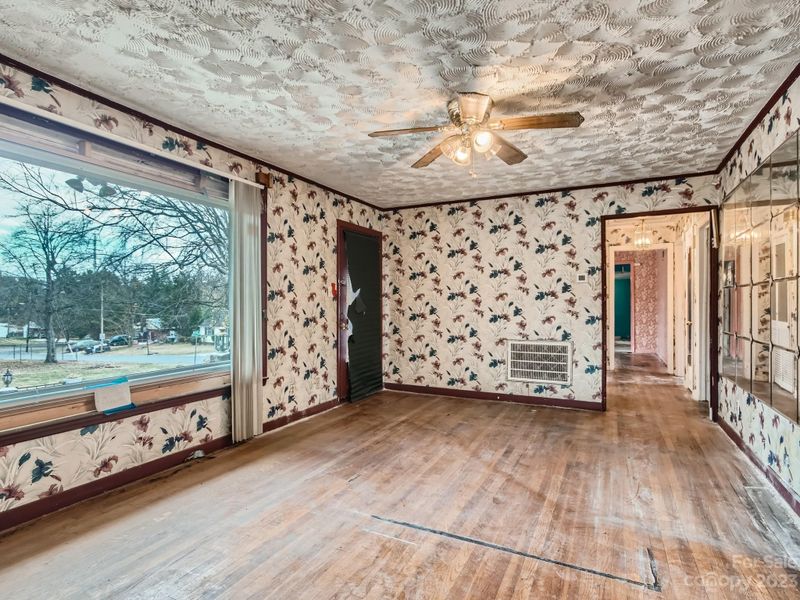 3044 Botany St, Charlotte, NC 28216
