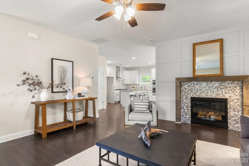 2040 Camp Greene St, Charlotte, NC 28208