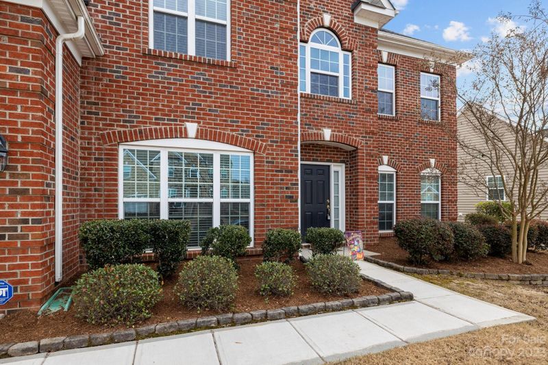 9221 Perseverance Dr, Harrisburg, NC 28075