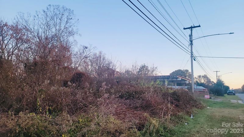1380 N Chester St, Gastonia, NC 28052