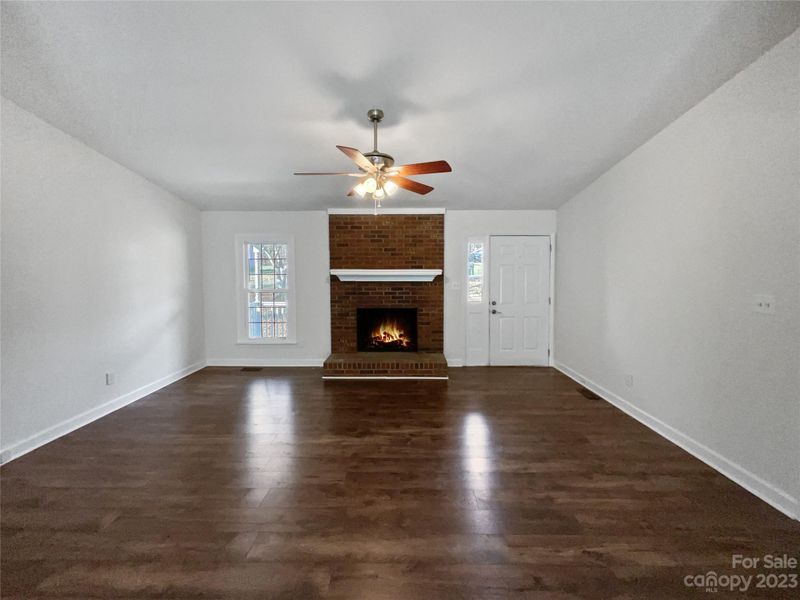 312 Briarcreek Rd, Gastonia, NC 28056