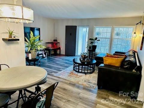 4601 Coronado Dr #E, Charlotte, NC 28212