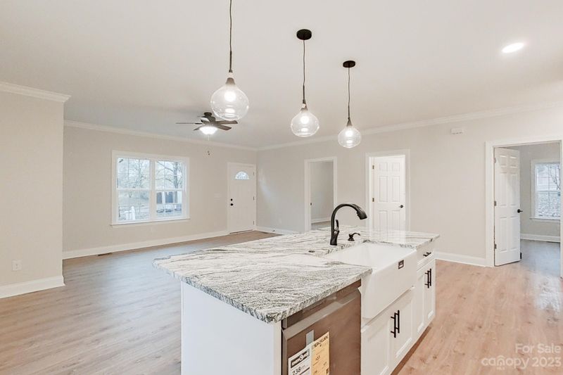1830 Hilltop Cir, Gastonia, NC 28054