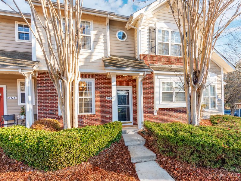 8414 Chaceview Ct, Charlotte, NC 28269