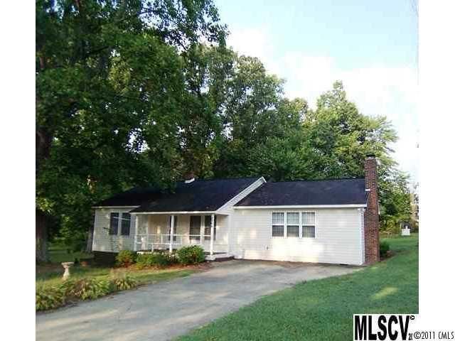 1789 NE 14th St, Hickory, NC 28601