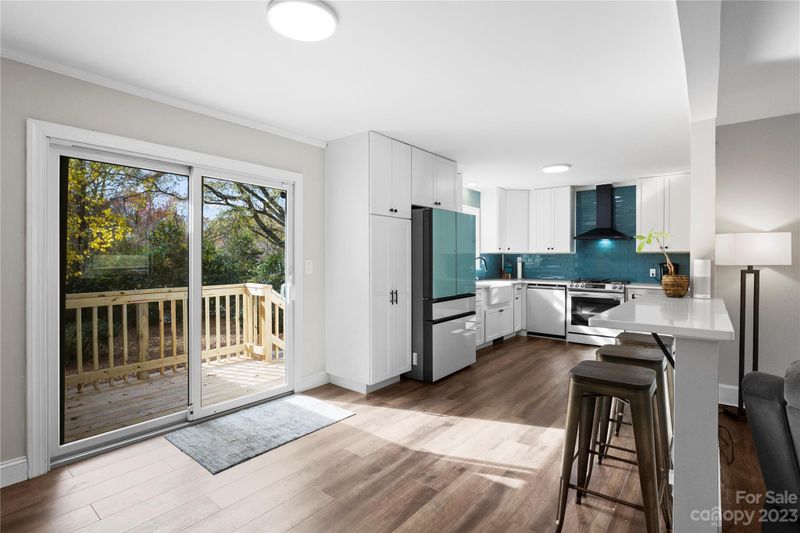 1029 Clanton Rd, Charlotte, NC 28217