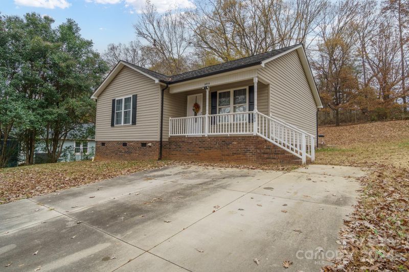 280 Lake Sylvia Rd, Lincolnton, NC 28092