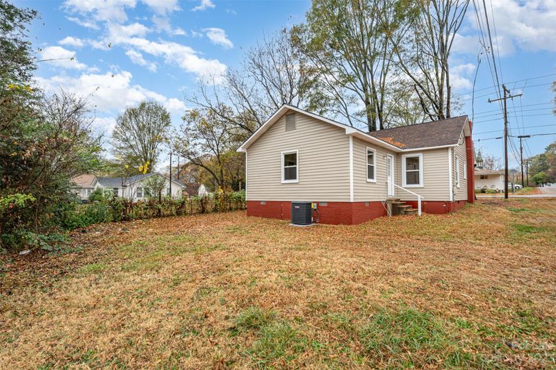 201 W 16th St, Kannapolis, NC 28081