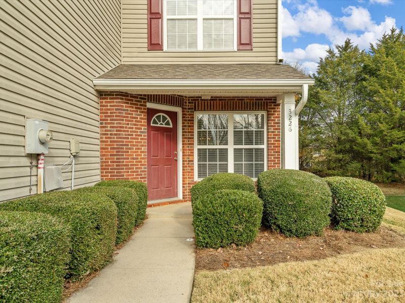 3226 Summerfield Ridge Ln, Matthews, NC 28105