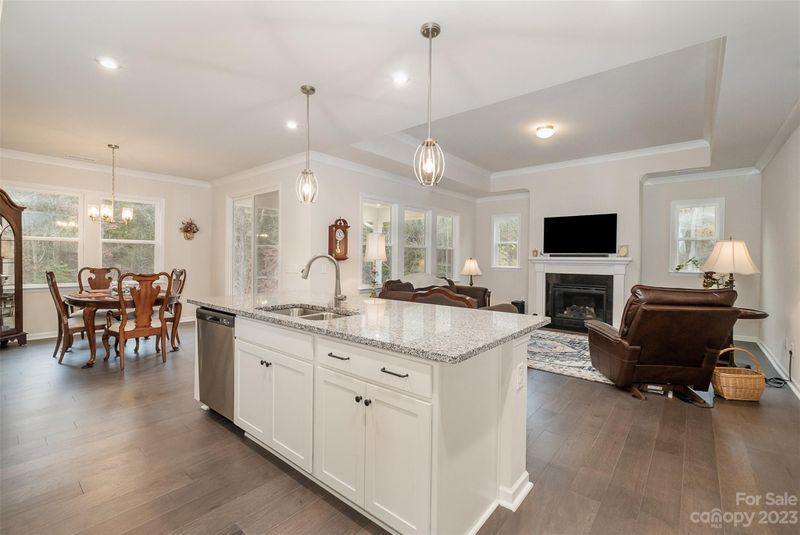 7068 Kingfisher Way, Belmont, NC 28012