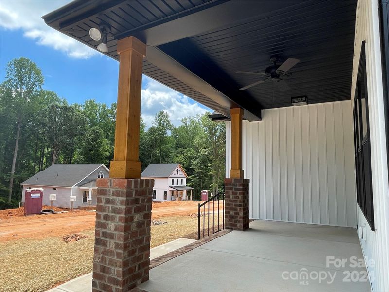 709 Dalton Creek Ln, Stanley, NC 28164