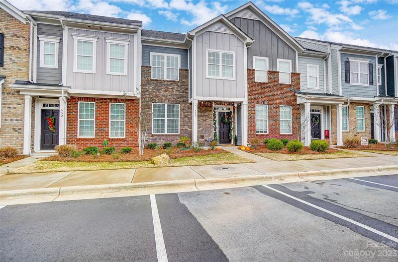 550 Dorman St, Belmont, NC 28012