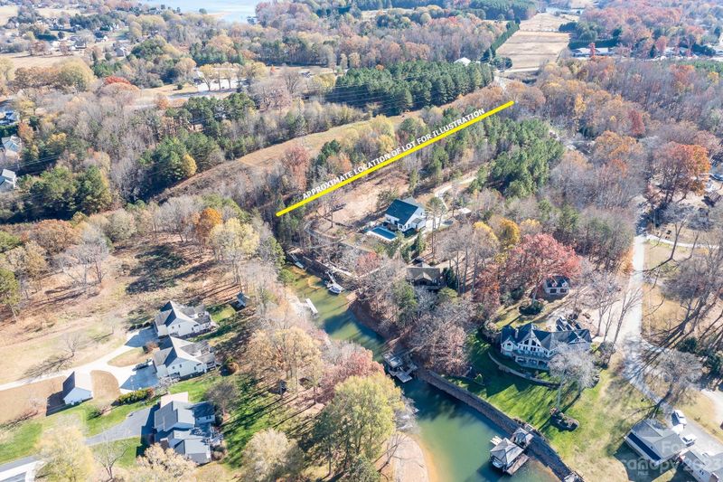 5166 Independence Ln, Denver, NC 28037