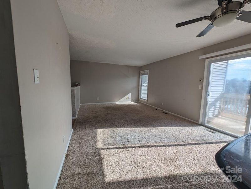 1050 21st Ave NW #45, Hickory, NC 28601
