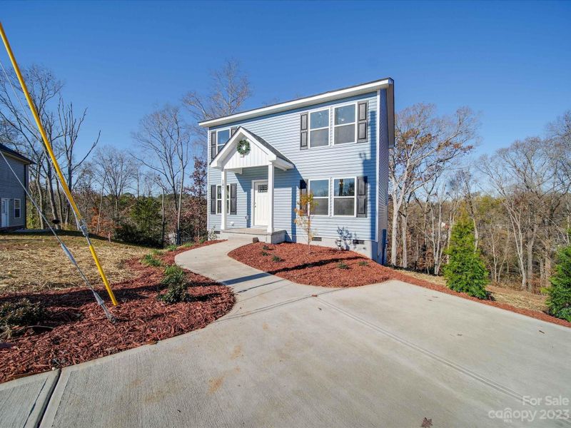 107 Snyder Ct NE, Concord, NC 28025