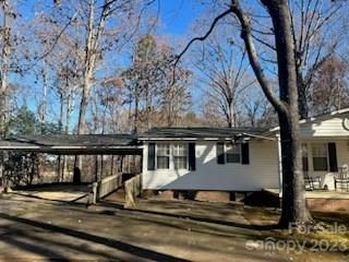 267 Hoover Rd, Troutman, NC 28166