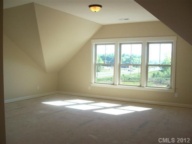 3012 Kennys St, Pineville, NC 28134