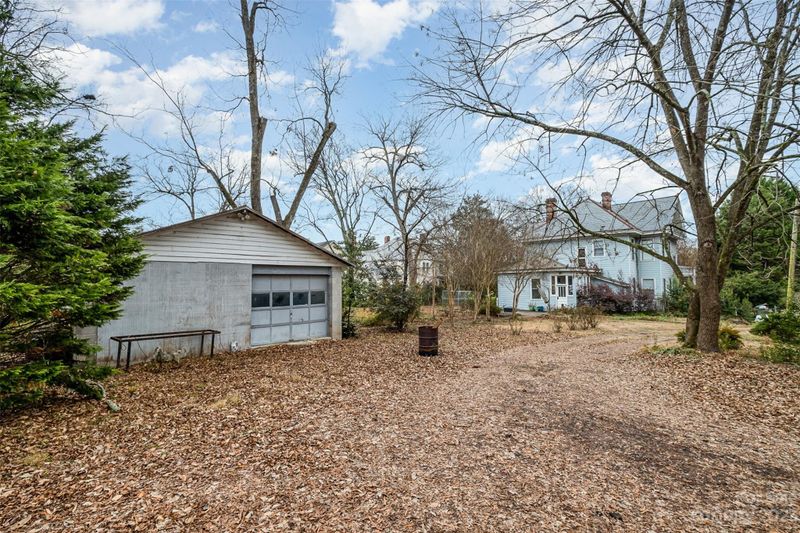 154 Saluda St, Chester, SC 29706
