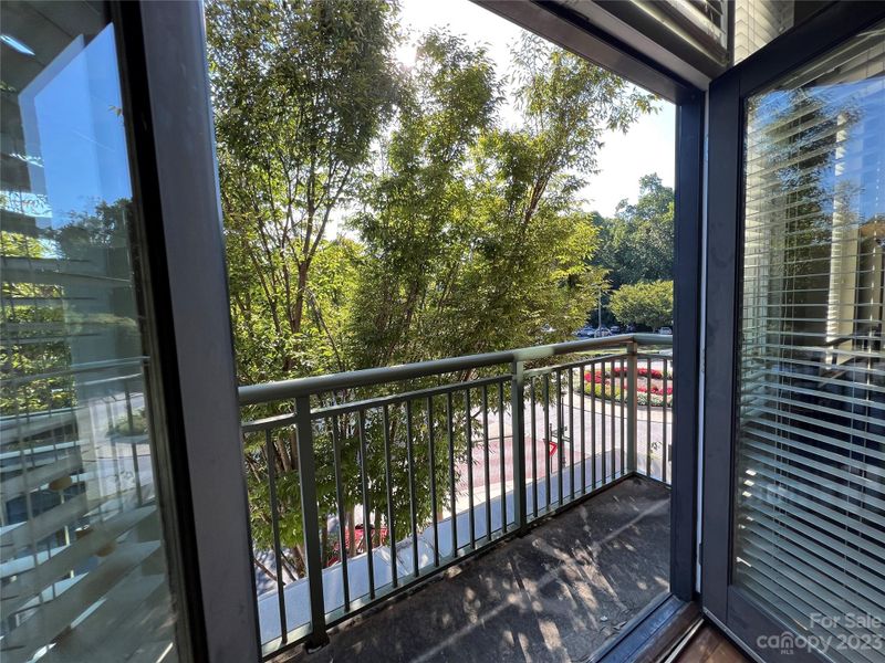 720 Governor Morrison St #202, Charlotte, NC 28211