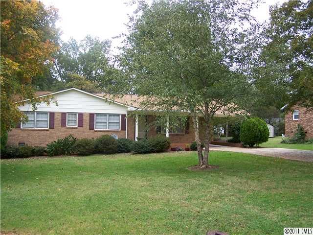 2385 Heavner Rd, Lincolnton, NC 28092