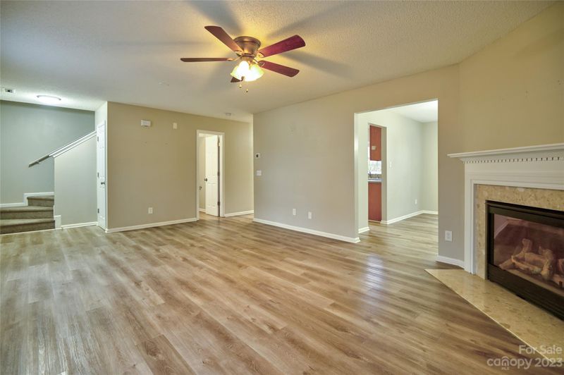 8343 Fox Swamp Rd, Charlotte, NC 28215