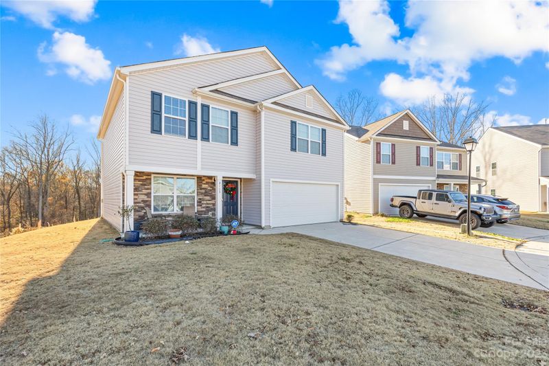2703 Waybrook Dr, Dallas, NC 28034