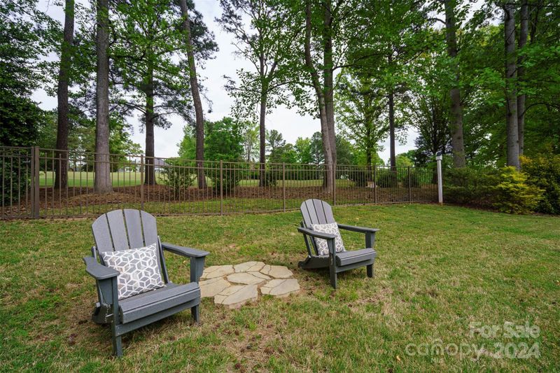 17600 River Ford Dr, Davidson, NC 28036