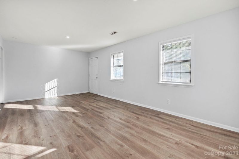 3004 Ross Ave, Charlotte, NC 28208