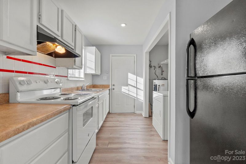 3004 Ross Ave, Charlotte, NC 28208