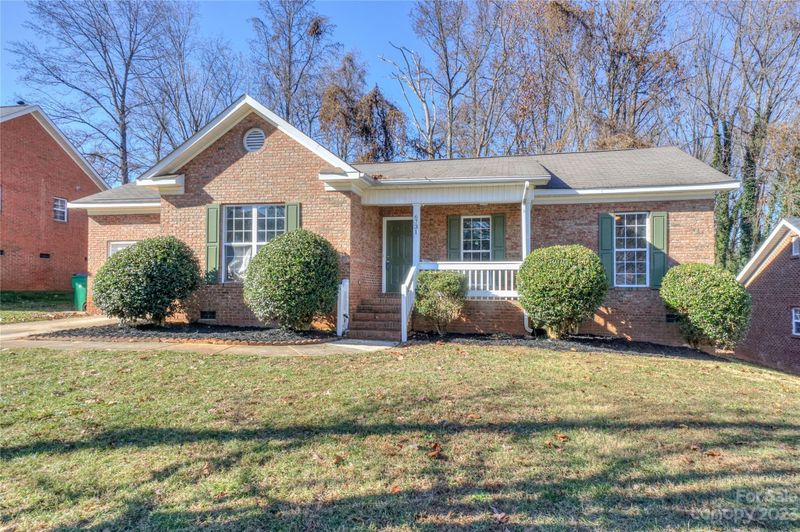 6731 Rumple Rd, Charlotte, NC 28262