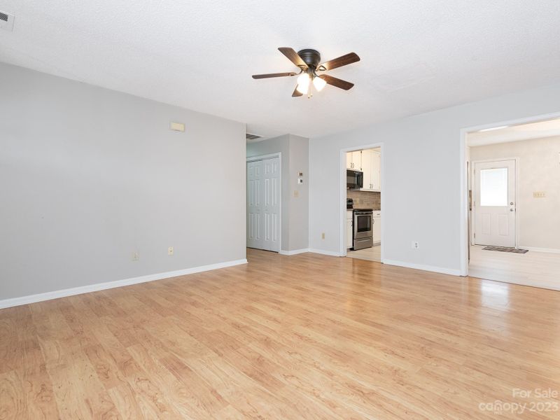 1007 Ridgefield Cir, Indian Trail, NC 28079