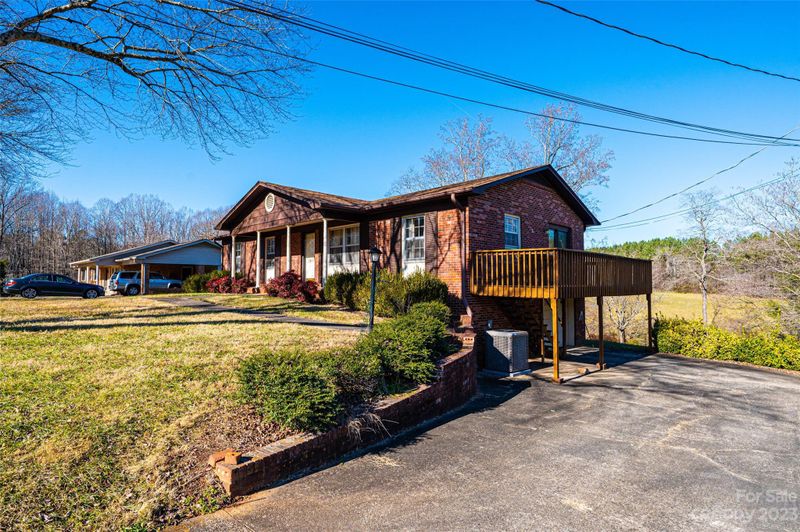 1603 5th St NE, Conover, NC 28613