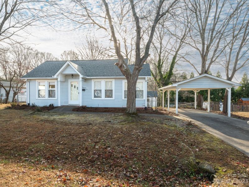 504 Coach St, Kannapolis, NC 28083