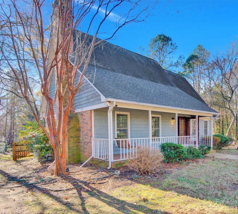 4524 Rocky River Rd, Charlotte, NC 28215